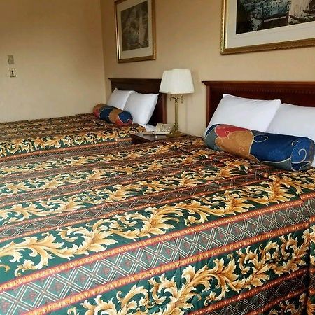 Midway Inn Бремертън Екстериор снимка