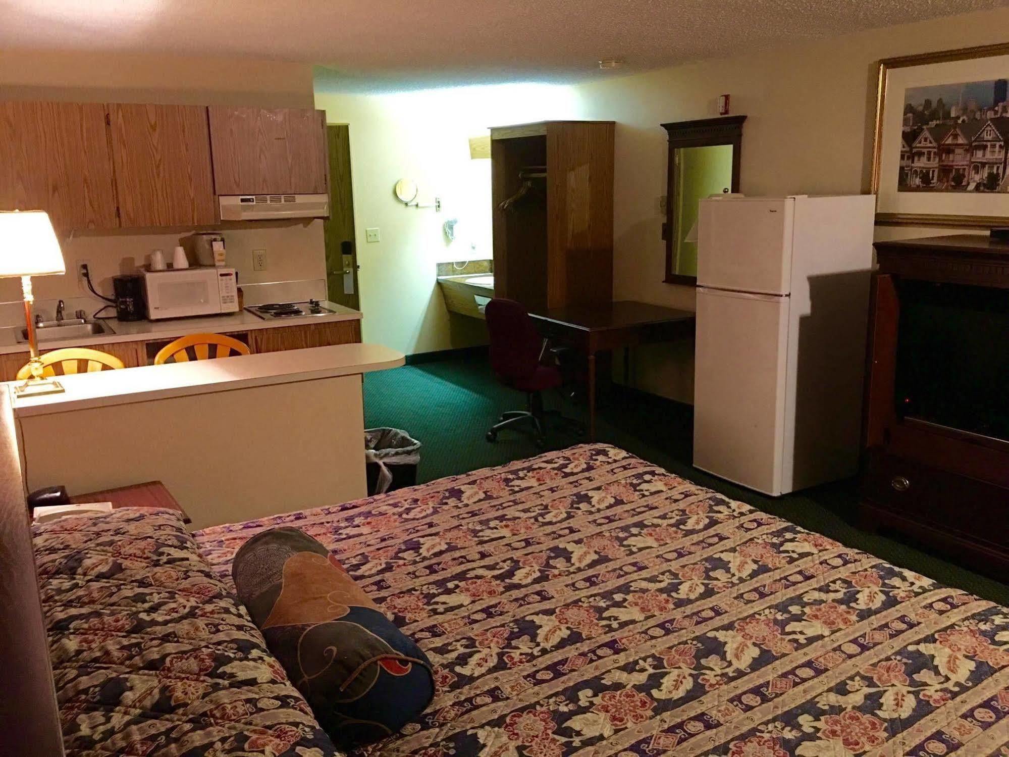 Midway Inn Бремертън Екстериор снимка